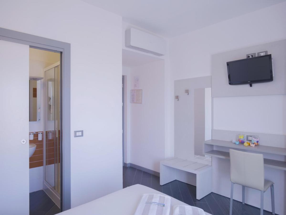 Liliana Hotel